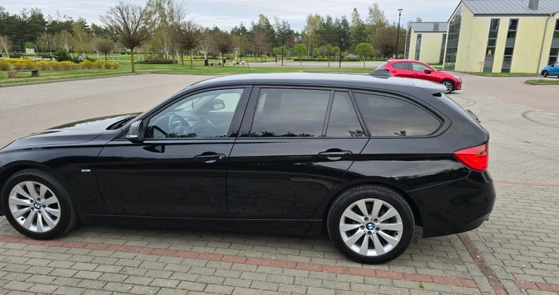 BMW Seria 3 cena 37900 przebieg: 240000, rok produkcji 2013 z Hajnówka małe 172